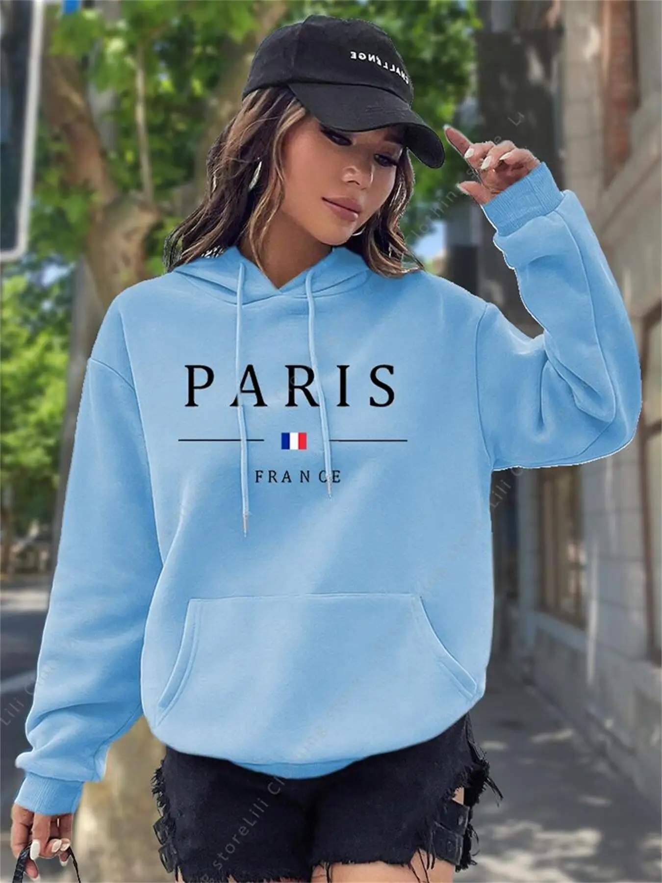 Felpa con Cappuccio PARIS con  - Winter Clothing Drawing recensione e prezzo